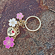 Painted Wooden key ring - Cherry blossom - Shop TienTien Workshop Keychains  - Pinkoi