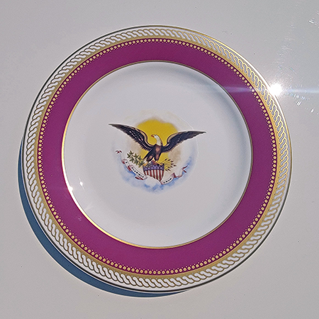 Abraham Lincoln Presidential China Dinner Plate